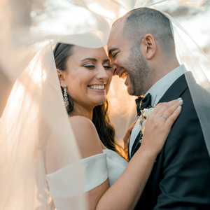 Get Started in Weddings and Engagements with Carlos Alvarado Photo 2